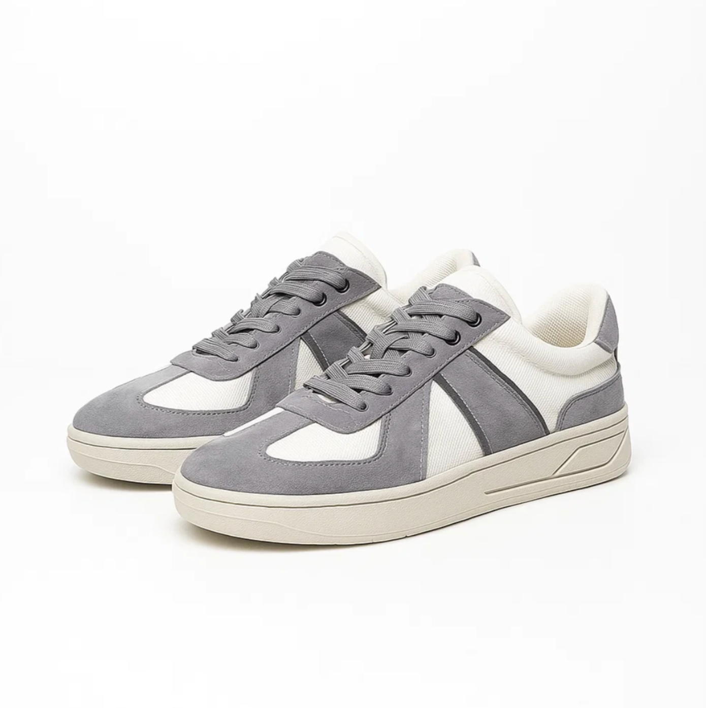 UrbanLayer Classic Sneaker